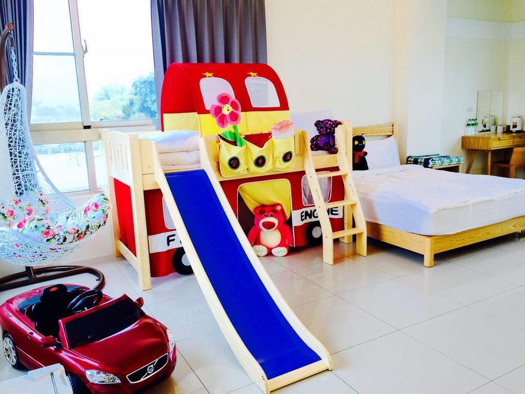 Running Kids B&B Jiaoxi Luaran gambar